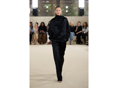 TOTEME 2026年春夏コレクション