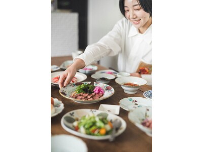 【枚方T-SITE】愛媛の伝統工芸品・砥部焼が集まる「砥部焼マルシェ」を10/9(水)より開催