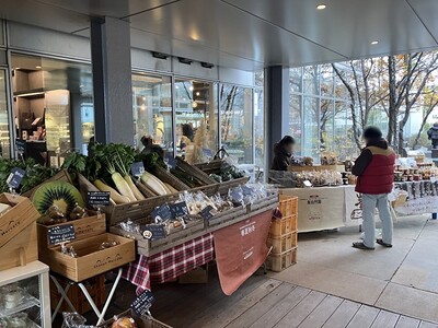 【湘南T-SITE】「サステナアワード2025」環境大臣賞受賞記念！3/21(土)「湘南メルカート」にて、「春夏秋冬」の卵を使った特製中華粥を100食限定で提供