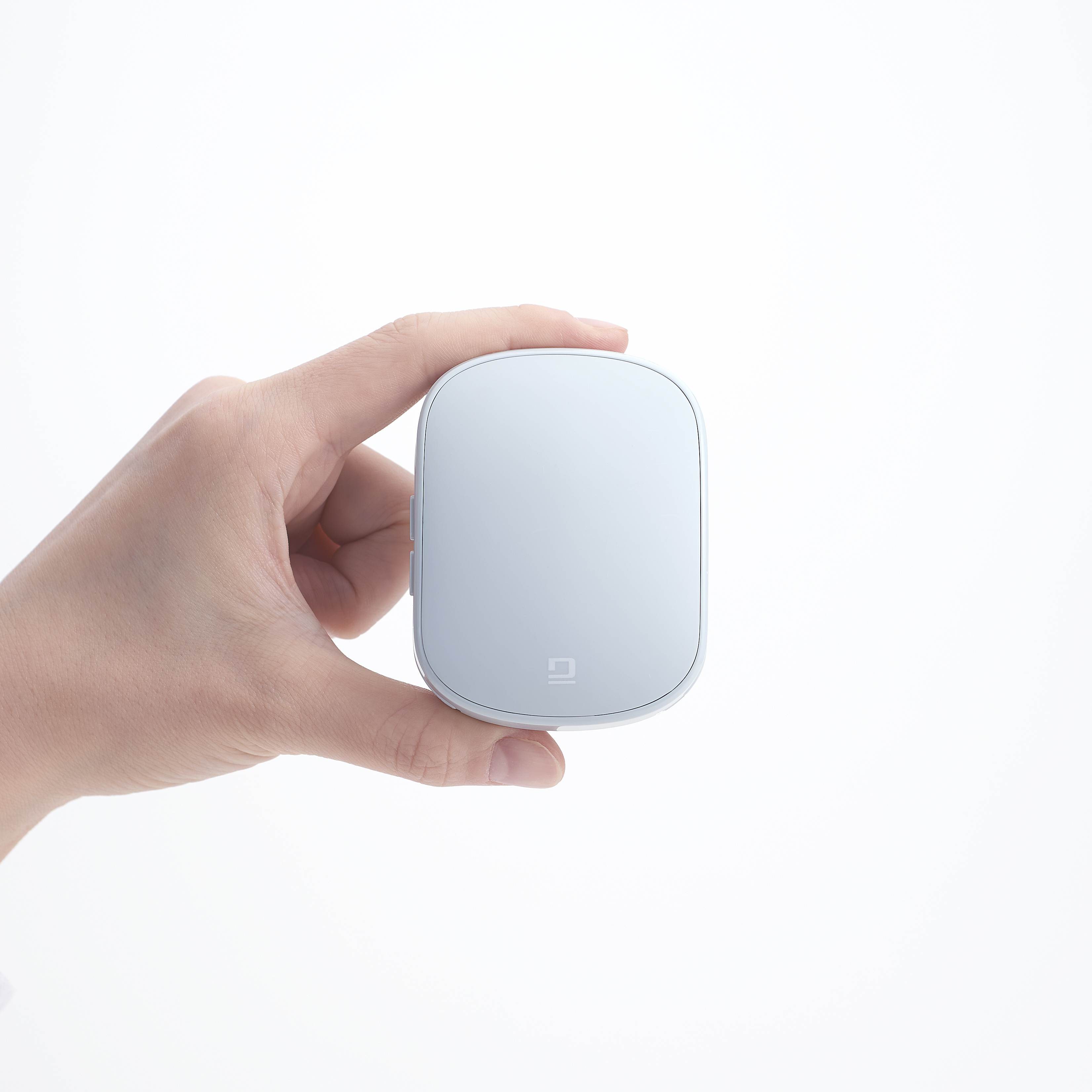え！これがマウス ?! 「無線充電式スライド静音5ボタンBlueLEDマウス」シリーズを新発売