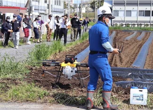 那珂郡東海村で国産ドローンを活用した農薬散布デモフライトを実施しました