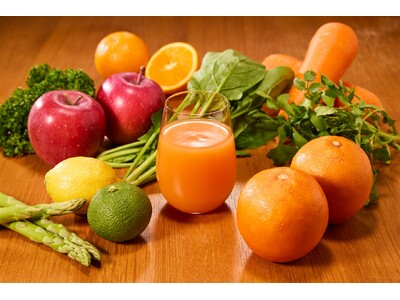～春気分のリフレッシュにイタリアからのエールを～季節限定「野菜生活100 Smoothieシチリアオレンジ＆ベルガモットmix」新発売