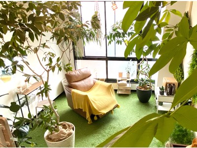 名古屋駅スグのドライヘッドスパ「HITOYASUMI」が働き世代の男女から大好評！