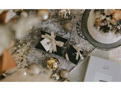 Ops.クリスマス限定チャーム付ラッピング11/21(月)より開始。2022年最新クリスマスジュエリー特集も開設。