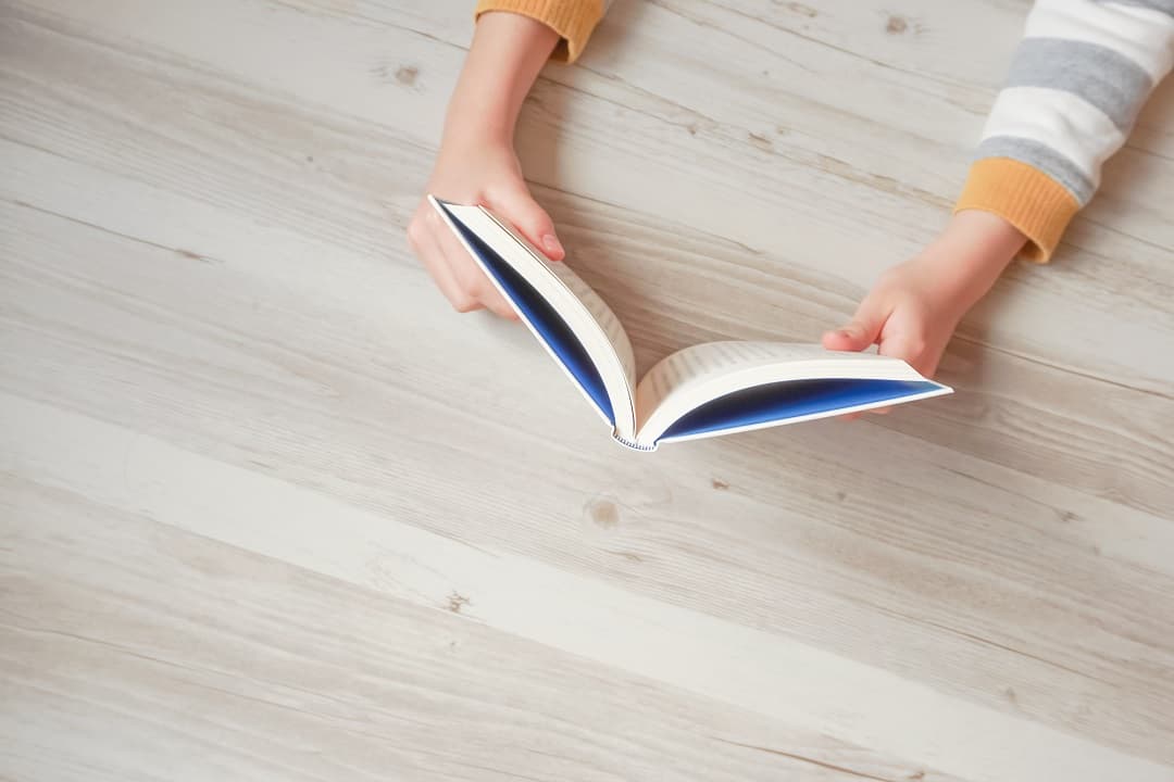 子ども読書の日（4月23日）｜意味や由来・広報PRに活用するポイントと事例を紹介