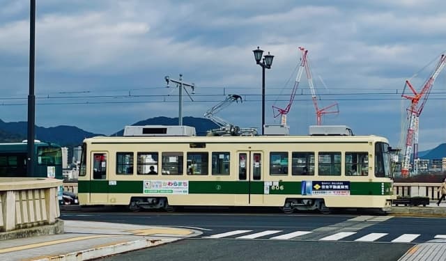 路面電車の日（6月10日）｜意味や由来・広報PRに活用するポイントと事例を紹介