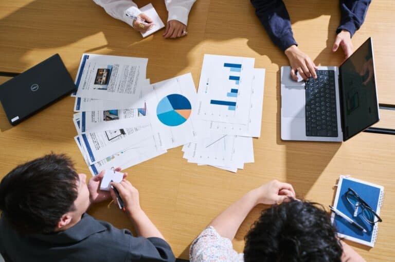 企業を強くする「社内広報」とは?目的・役割・仕事内容を紹介【成功事例7選】