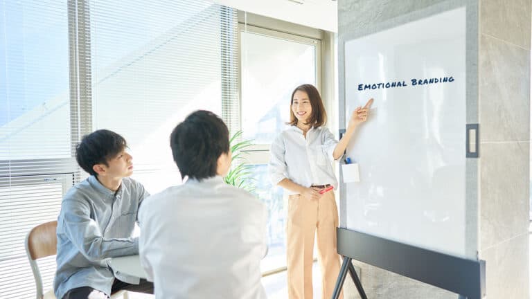 エモーショナルブランディングとは?メリット・注意点・主な5つの手法・成功のポイントを解説