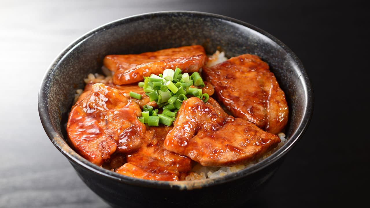 豚丼の日(2月10日)|意味や由来・広報PRに活用するポイントと事例を紹介