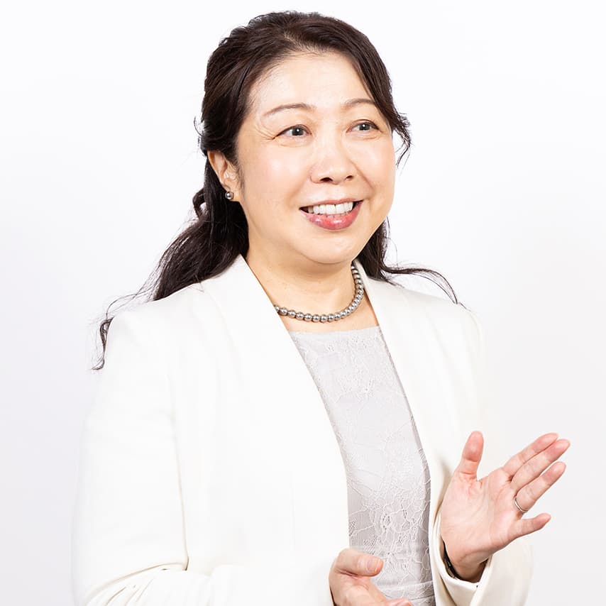 「井上 敦子」の写真