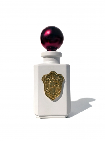 <Floralia>8.5mL/¥115,000(税抜)